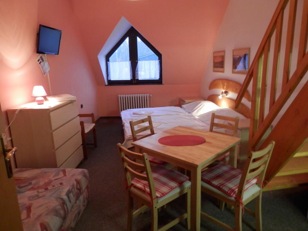 Pension Mona Harrachov Quarto foto